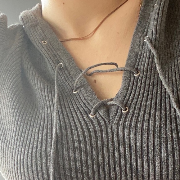 Smart Set Rib-Knit Gray Hooded Sweater - Picture 2 of 4